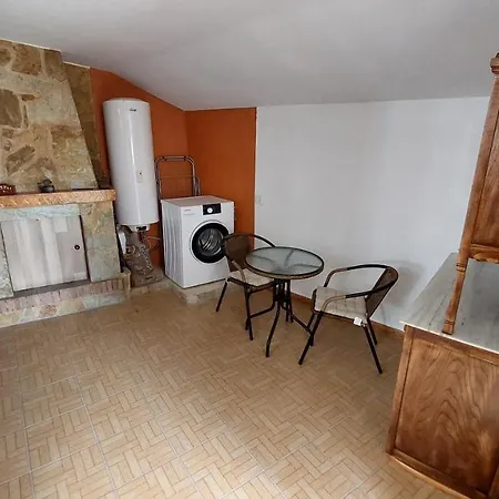 Semesterbostad Casa Vacacional De Pueblo Ponte Do Porto