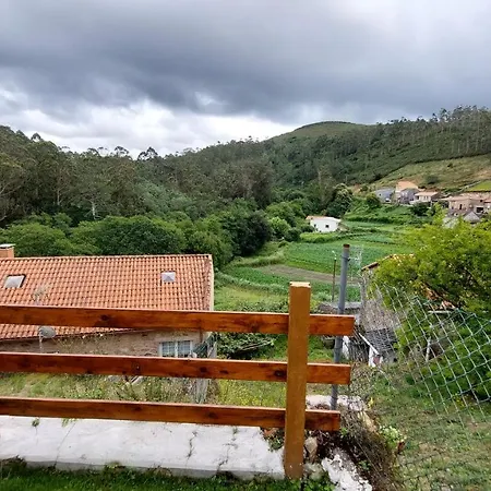 Casa Vacacional De Pueblo Nyaraló
